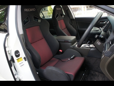 RECARO�i���J���V�[�g�j�@TOYOTA�@�N���E���n�C�u���b�h��RECARO�i���J���j�@SR-7 SK100�@RED�@���@SR-7F SK100�@RED�@�@�V�[�g�q�[�^�[�t���@����