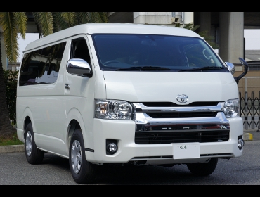 TOYOTA�@�n�C�G�[�X�@200�n��RECARO�i���J���j�V�[�g����