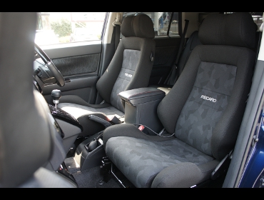 RECARO�i���J���V�[�g�j�@TOYOTA�@�J���[�����~�I���@ZRE152N��RECARO�i���J���j�@�G���S���hD�@BK�@����