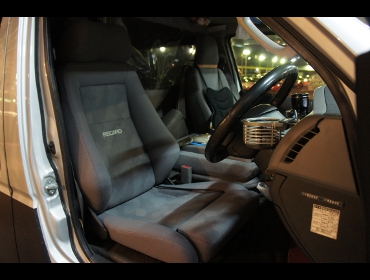 RECARO�i���J���V�[�g�j�@TOYOTA�@�n�C�G�[�X�@200�n�@1�^��RECARO�i���J���j�@�G���S���hMV�@GLAY�@����