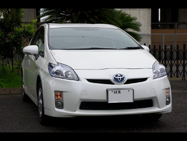 TOYOTA�@�v���E�X��RECARO�i���J���j�V�[�g����