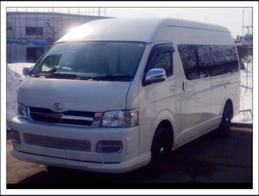 TOYOTA�@�n�C�G�[�X200�n��RECARO�i���J���j�V�[�g����