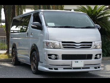 TOYOTA�@�n�C�G�[�X�@200�n��RECARO�i���J���j�V�[�g����