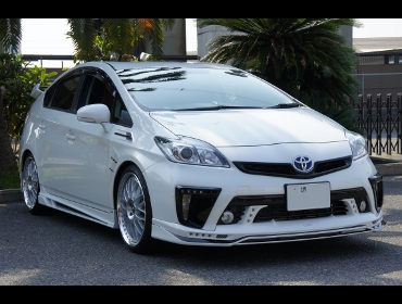 TOYOTA�@�v���E�X30��RECARO�i���J���j�V�[�g����
