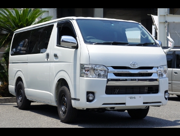 TOYOTA�@�n�C�G�[�X�@200�n��RECARO�i���J���j�V�[�g����