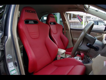 RECARO�i���J���V�[�g�j�@TOYOTA�@�J���[���@121�n��RECARO�i���J���j�@�X�|�[�cJC�@���U�[SE�@RED�@�~2�r�@����