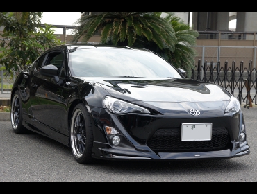 TOYOTA�@86�@ZN6��RECARO�i���J���j�V�[�g����