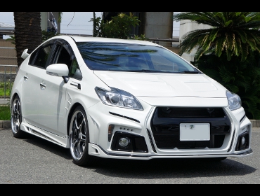 TOYOTA�@�v���E�X�@ZVW30��RECARO�i���J���j�V�[�g����