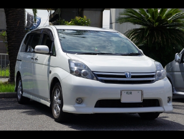 TOYOTA�@ISIS�i�A�C�V�X�j��RECARO�i���J���j�V�[�g����