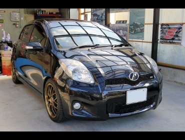 TOYOTA�@���B�b�cRS�@NCP91��RECARO�i���J���j�V�[�g����