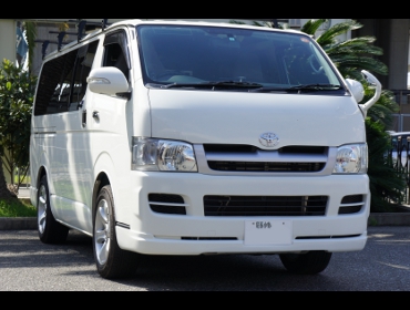 TOYOTA�@�n�C�G�[�X�@200�n��RECARO�i���J���j�V�[�g����