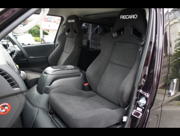 RECARO�i���J���V�[�g�j�@TOYOTA�@���W�A�X�G�[�X�@200�n��RECARO�i���J���j�@SR-7F KK100�@BK�@�V�[�g�q�[�^�[�t���@�~2�r�@����
