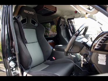 RECARO�i���J���V�[�g�j�@TTOYOTA�@�n�C�G�[�X���S���@200�n��RECARO�i���J���j�@SR-7F SK100�@BK/SIL�@�~2�r�@����