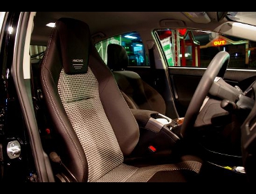 RECARO�i���J���V�[�g�j�@TOYOTA�@�v���E�X�@30�n��RECARO�i���J���j�@LX-F IM 110 BK�@����