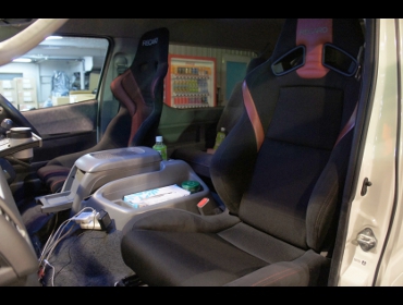 RECARO�i���J���V�[�g�j�@TOYOTA�@�n�C�G�[�X200�n��RECARO�i���J���j�@RS-G SK2�@BK/RED�@���@SR-7F Lassic RED/RED�@����