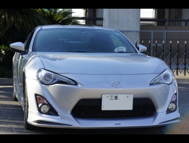 TOYOTA�@86�@ZN6��RECARO�i���J���j�V�[�g����