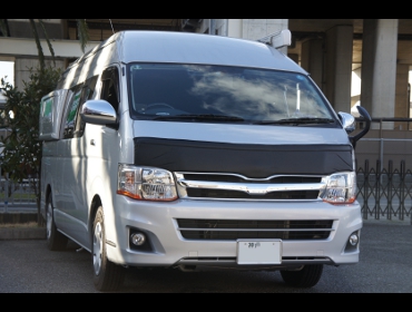 TOYOTA�@�n�C�G�[�X�@200�n�@�L�����s���O�J�[�@��RECARO�i���J���j�V�[�g����