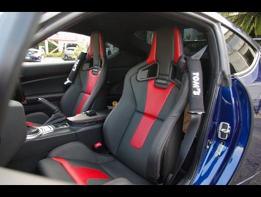 RECARO�i���J���V�[�g�j�@TOYOTA�@86�@ZN6��RECARO�i���J���j�@�X�|�[�c�X�^�[�@���~�e�b�h�G�f�B�V����2�@BK/RED�@�~2�r�@����