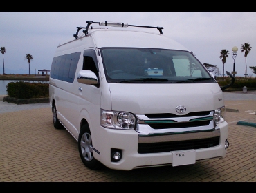 TOYOTA�@�n�C�G�[�X�@200�n��RECARO�i���J���j�V�[�g����