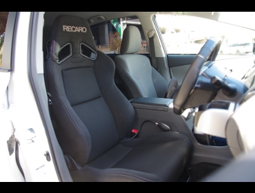 RECARO�i���J���V�[�g�j�@TOYOTA�@�v���E�X���@ZVW41��RECARO�i���J���j�@SR-7F SK100 BK�@����