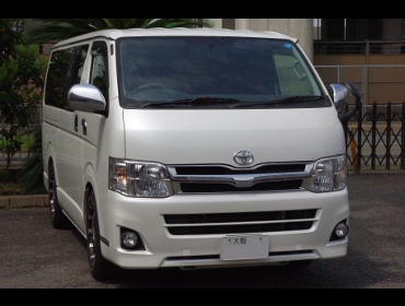 TOYOTA�@�n�C�G�[�X�@KDH201V��RECARO�i���J���j�V�[�g����