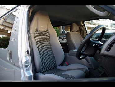 RECARO�i���J���V�[�g�j�@TOYOTA�@�n�C�G�[�X200�n�Ƀ��J���@LX-F IM 110 Gray�@����