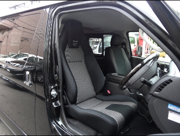 RECARO�i���J���V�[�g�j�@TOYOTA�@200�n�n�C�G�[�X�@4�^�@�X�[�p�[GL�Ƀ��J���@LX-F IM 110 BK�@����