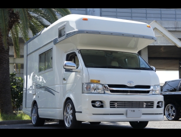 TOYOTA�@200�n�n�C�G�[�X�@�L�����s���O�J�[��RECARO�i���J���j�V�[�g����