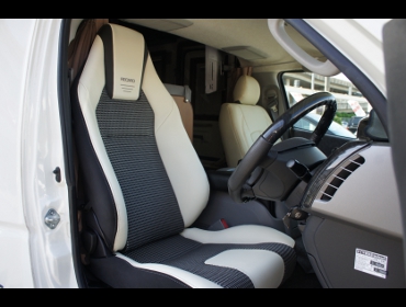 RECARO�i���J���V�[�g�j�@TOYOTA�@200�n�n�C�G�[�X�@�L�����s���O�J�[�Ƀ��J���@LX-F IL 110H�@���i�V�[�g�q�[�^�[�t���j�@����