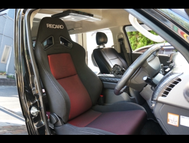 RECARO�i���J���V�[�g�j�@TOYOTA�@�n�C�G�[�X�@���S���@�n�C���[�t���C�h�@TRH219W�Ƀ��J���@SR-7F SK100�@BK/RED�@����