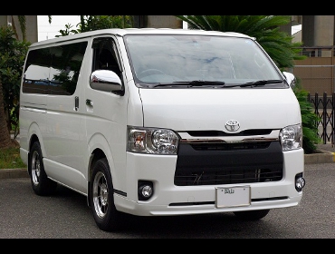 TOYOTA�@�n�C�G�[�X�@200�n��RECARO�i���J���j�V�[�g����