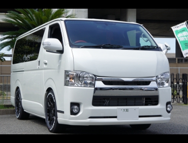 TOYOTA�@�n�C�G�[�X�@4�^�@TRH200V��RECARO�i���J���j�V�[�g����