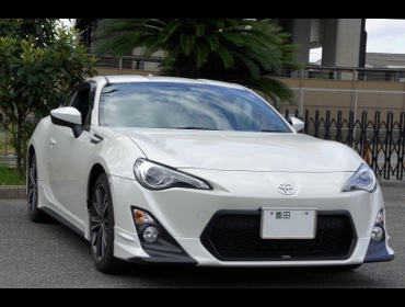 TOYOTA�@86�@ZN6��RECARO�i���J���j�V�[�g����