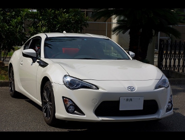 TOYOTA�@86�@ZN6��RECARO�i���J���j�V�[�g����