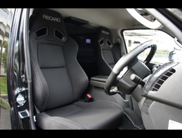 RECARO�i���J���V�[�g�j�@TOYOTA�@�n�C�G�[�X�@KDH201V�Ƀ��J���@SR-7F�@SK100�@BK/BK�@�~2�r�@����