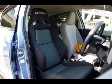 RECARO�i���J���V�[�g�j�@TOYOTA�@���B�b�c�Ƀ��J���@SR-7F SK100�@BK/SIL�@����