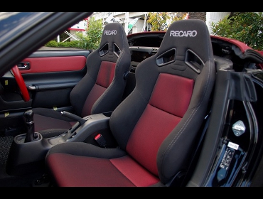 RECARO�i���J���V�[�g�j�@TOYOTA�@MR-S�Ƀ��J���@SR-7F SK100H�i�V�[�g�q�[�^�[�t���j�@BK/RED�@���@SR-7F SK100�@BK/RED�@����