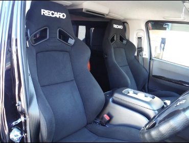 RECARO�i���J���V�[�g�j�@TOYOTA�@200�n���W�A�X�G�[�X�@�_�[�N�v���C���@�f�B�[�[��4WD�@�Ƀ��J���@SR-7F KK100�@BK�@�~2�r�@����