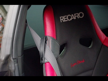 RECARO�i���J���V�[�g�j�@TOYOTA�@86�@ZN6�ɂɃ��J���@����RS-G �X�[�p�[�V���^���NNU�@���@����SR-6 �X�[�p�[�V���^���NNU�@����