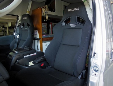 RECARO�i���J���V�[�g�j�@TOYOTA�@�n�C�G�[�X200�n��RECARO�i���J���j�@SR-7F GK100H�i�V�[�g�q�[�^�[�t���j�@BK/BK�@���@SR-7F GK100�@BK/BK�@����