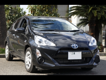 TOYOTA�@�A�N�A�@NHP10��RECARO�i���J���j�V�[�g����