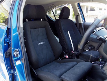 RECARO�i���J���V�[�g�j�@TOYOTA�@�A�N�A�@NHP10�Ƀ��J���@�G���S���hMV H�i�V�[�g�q�[�^�[�t���j�@BK�@����