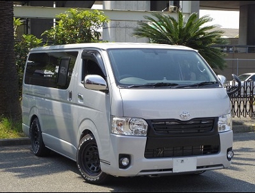 TOYOTA�@�n�C�G�[�X�@200�n��RECARO�i���J���j�V�[�g����