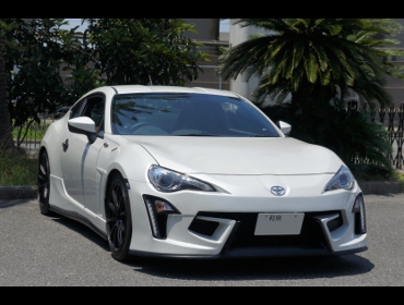 TOYOTA�@86�@ZN6��RECARO�i���J���j�V�[�g����