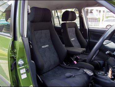 RECARO�i���J���V�[�g�j�@TOYOTA�@�T�N�V�[�h�@NCP55�Ƀ��J���@�G���S���hE�@�A�[�����X�g�t���@�~2�r�@����