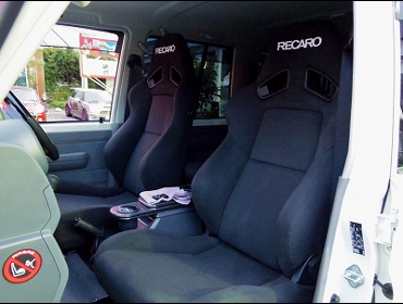 RECARO�i���J���V�[�g�j�@TOYOTA�@�����h�N���[�U�[70�Ƀ��J���@SR-7F KK100�@BK�@�~2�r�@����