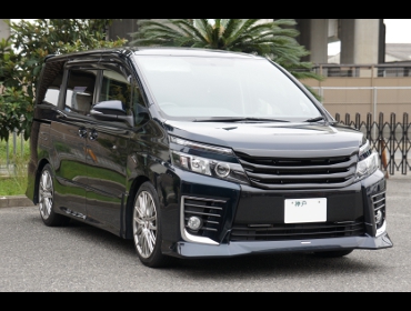 TOYOTA�@VOXY�@ZS�@ZR80��RECARO�i���J���j�V�[�g����