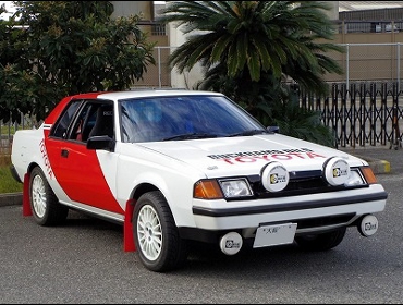 TOYOTA�@�Z���J��RECARO�i���J���j�V�[�g����