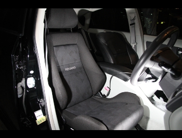 RECARO�i���J���V�[�g�j�@TOYOTA�@�v���E�X30�Ƀ��J���@�G���S���hLD�@BK�@����