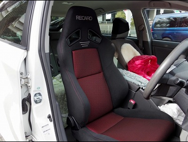 RECARO�i���J���V�[�g�j�@TOYOTA�@�v���E�XZ30�Ƀ��J���@SR-7F�@GK100�@BK/RED�@����